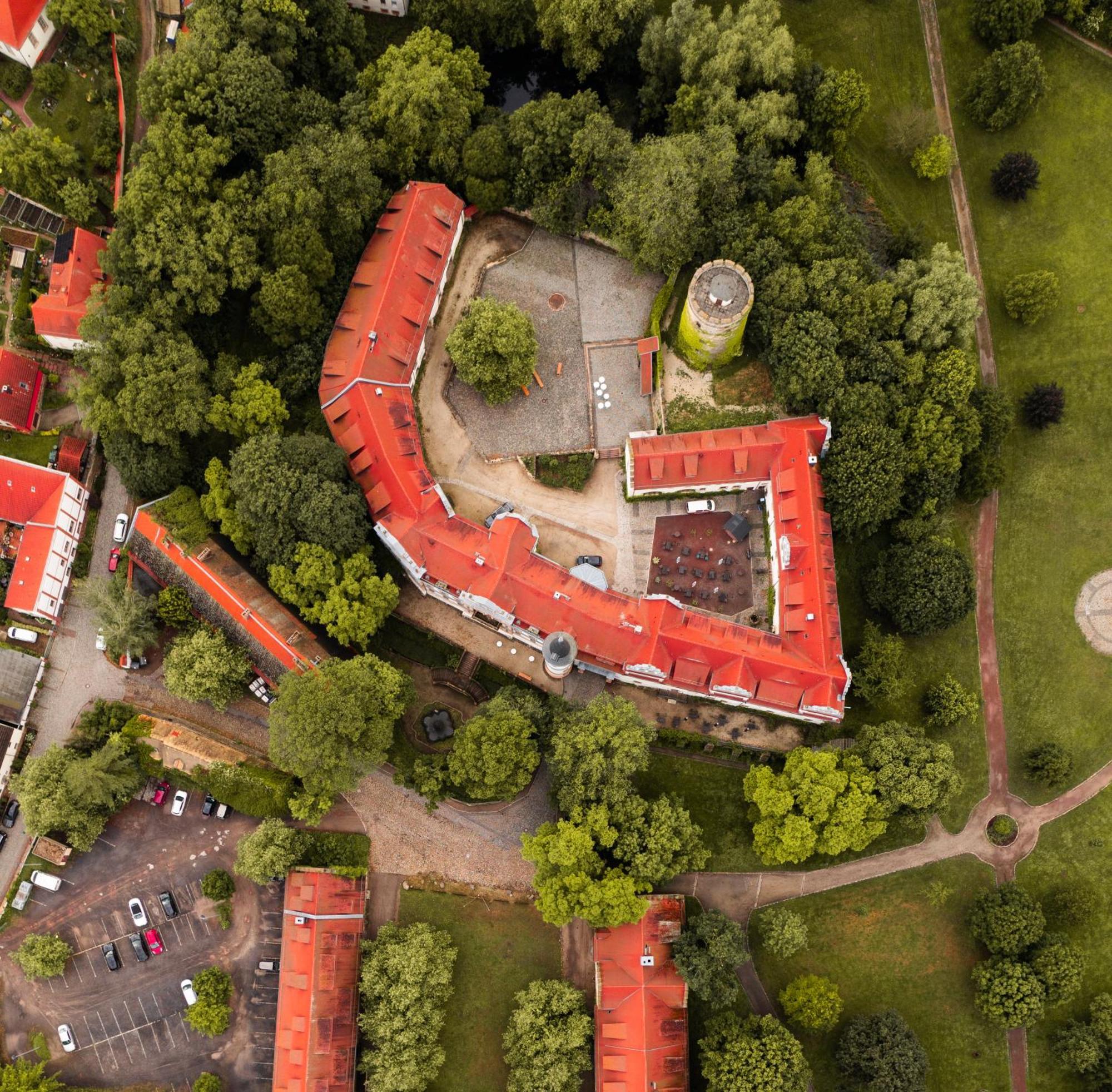 Hotel Schloss Schkopau Exterior photo